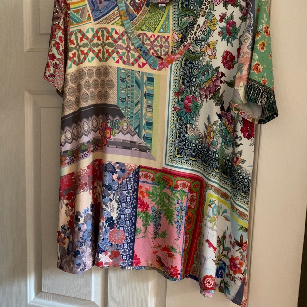 Johnny Was Annika Tee, Large, New W/O Tags